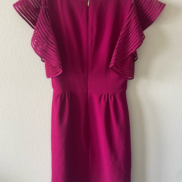 TRINA TURK Loganberry Glowing Flutter Sleeve Dress- Size 2 - Picture 3 of 4
